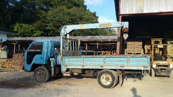 รถเครน 6 ล้อ ยี่ห้ออีซูซุ รถพร้อมใช้งาน รถเครน 6 ล้อ ยี่ห้ออีซูซุ รถพร้อมใช้งาน