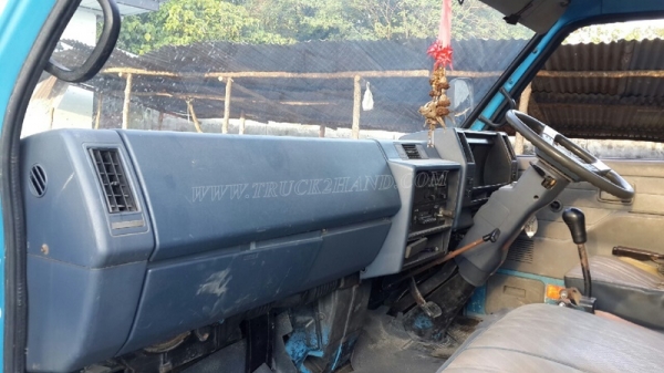 รถเครน 6 ล้อ ยี่ห้ออีซูซุ รถพร้อมใช้งาน รถเครน 6 ล้อ ยี่ห้ออีซูซุ รถพร้อมใช้งาน