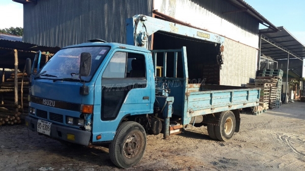 รถเครน 6 ล้อ ยี่ห้ออีซูซุ รถพร้อมใช้งาน รถเครน 6 ล้อ ยี่ห้ออีซูซุ รถพร้อมใช้งาน