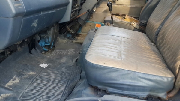 รถเครน 6 ล้อ ยี่ห้ออีซูซุ รถพร้อมใช้งาน รถเครน 6 ล้อ ยี่ห้ออีซูซุ รถพร้อมใช้งาน