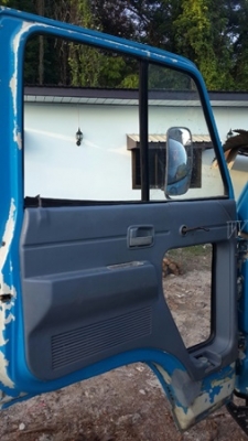 รถเครน 6 ล้อ ยี่ห้ออีซูซุ รถพร้อมใช้งาน รถเครน 6 ล้อ ยี่ห้ออีซูซุ รถพร้อมใช้งาน