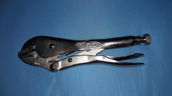 ขายคีมล็อกVISE-GRIP 10R Made in USA.งานเก่าเก็บยี่สิบกว่าปี ขายคีมล็อกVISE-GRIP 10R Made in USA.งานเก่าเก็บยี่สิบกว่าปี