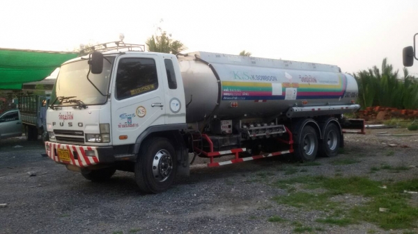 มิตซูปี51.FN.617.260แรง.10เกียร์.ถ้งน้ำมัน20,000ลิตร.ช่วงยาว7,80เมตร.ครัชซีสวย.เครื่องดี.ยางเรเดียลใช้น้อย.ราคา1,055,000.. มิตซูปี51.FN.617.260แรง.10เกียร์.ถ้งน้ำมัน20,000ลิตร.ช่วงยาว7,80เมตร.ครัชซีสวย.เครื่องดี.ยางเรเดียลใช้น้อย.ราคา1,055,000..