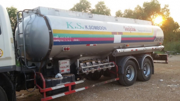 มิตซูปี51.FN.617.260แรง.10เกียร์.ถ้งน้ำมัน20,000ลิตร.ช่วงยาว7,80เมตร.ครัชซีสวย.เครื่องดี.ยางเรเดียลใช้น้อย.ราคา1,055,000.. มิตซูปี51.FN.617.260แรง.10เกียร์.ถ้งน้ำมัน20,000ลิตร.ช่วงยาว7,80เมตร.ครัชซีสวย.เครื่องดี.ยางเรเดียลใช้น้อย.ราคา1,055,000..