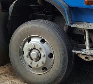 หัวลาก ราคาถูกๆ"325,000บ นิสัน UD CW41MHR 265ปี 2เพา สภาพดีสวยกริ๊ปพร้อมใช้ (ไม่มีเล่มทะเบียน)"มีใบซื้อขาย"กับเจ้าของโดยตรง ราคา 325,000บ มีหน้าเล่มไห้ครับ หัวลาก ราคาถูกๆ"325,000บ นิสัน UD CW41MHR 265ปี 2เพา สภาพดีสวยกริ๊ปพร้อมใช้ (ไม่มีเล่มทะเบียน)"มีใบซื้อขาย"กับเจ้าของโดยตรง ราคา 325,000บ มีหน้าเล่มไห้ครับ