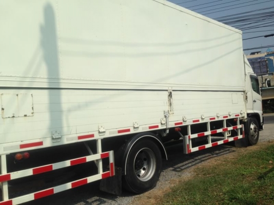 ขายรถ6ล้อตู้ปีกนก HINO FG8JPLA ปี2012 เครื่อง212แรงม้า ตู้ยาว7.50เมตร
