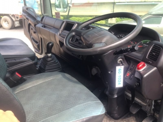 ขายรถ6ล้อตู้ปีกนก HINO FG8JPLA ปี2012 เครื่อง212แรงม้า ตู้ยาว7.50เมตร