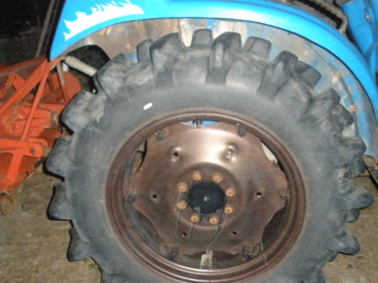 ขายรถไถ แชมปื 484    48แรง พร้อมโรตรรี่โซคู่