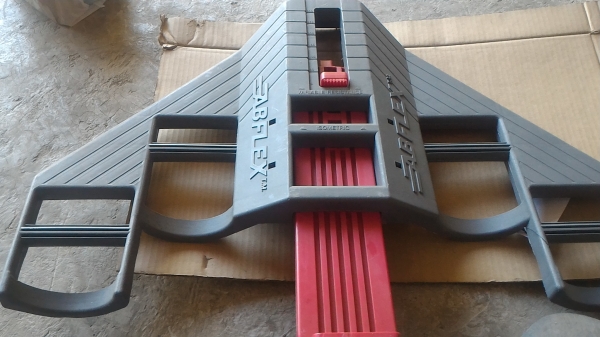 เครื่ิอง AB FLEX ช่วยสร้างกล้ามเนื้อหน้าท้องและส่วนแขนให้สวยและแข็งแรง