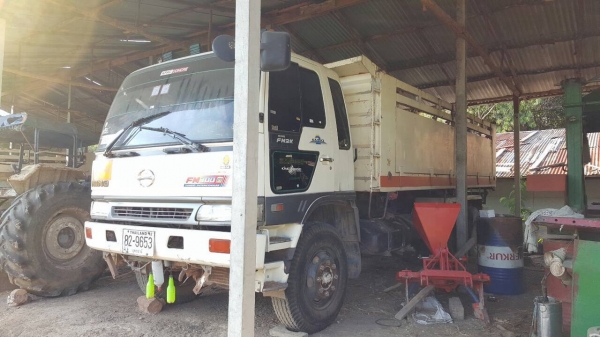 ขาย รถพ่วงแม่-ลูกดั้ม HINO FM3M คัสซีสวยตลอดเส้น เครื่องเดิม M10C 240 แรงม้า เกียร์เดิม สโลว์เดิม ทะเบียนพร้อมโอนครับ