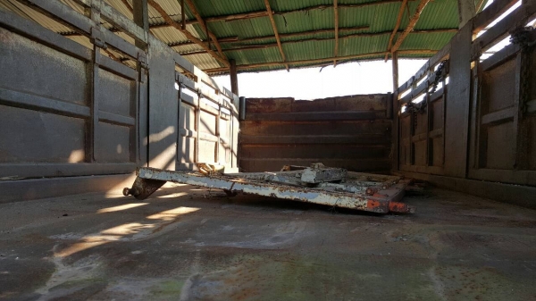 ขาย รถพ่วงแม่-ลูกดั้ม HINO FM3M คัสซีสวยตลอดเส้น เครื่องเดิม M10C 240 แรงม้า เกียร์เดิม สโลว์เดิม ทะเบียนพร้อมโอนครับ