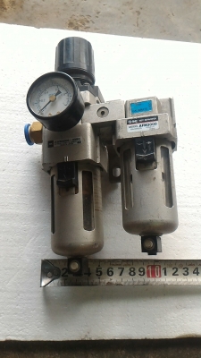 ชุดดักน้ำดักฝุ่นและปรับตั้งแรงดันลม ยี่ห้อ SMC แบบสองท่อ เพิ่มความมั่นใจในการดักจับความชื่น