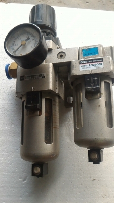 ชุดดักน้ำดักฝุ่นและปรับตั้งแรงดันลม ยี่ห้อ SMC แบบสองท่อ เพิ่มความมั่นใจในการดักจับความชื่น