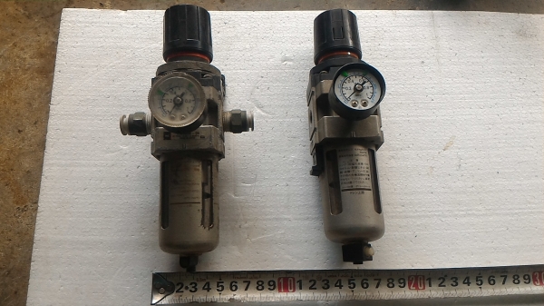 ชุดดักน้ำดักฝุ่นและปรับตั้งแรงดันลมให้คงที่ ยี่ห้อ SMC แบบท่อเดียว เพิ่มความมั่นใจในการดักจับความชื่นและฝุ่นต่างๆ