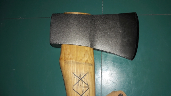 ขายขวานเสือ1 1/4ปอน HULT'S CELEBRATED AXES. MADE IN SWEDEN. ขายขวานเสือ1 1/4ปอน HULT'S CELEBRATED AXES. MADE IN SWEDEN.