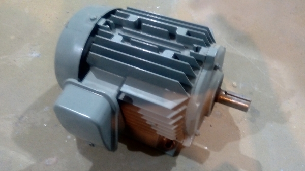 มอเตอร์ mitsubishi 1แรง 3เฟส