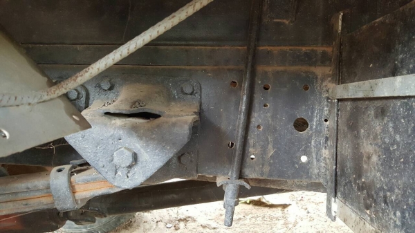 ขาย 6 ล้อ TOYOTA กระบะยาว 4 เมตร เครื่อง 85 แรงม้า คัสซีสวย ทะเบียนครบ