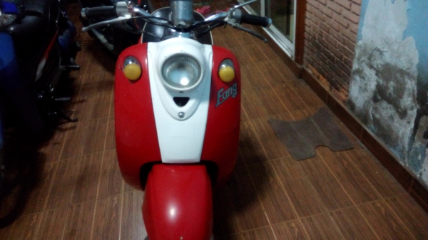 ยามาฮ่า วีโน่50ccใช้งานได้ปกติระบบไฟติดหมดระบบสตาร์ท2ระบบ ยามาฮ่า วีโน่50ccใช้งานได้ปกติระบบไฟติดหมดระบบสตาร์ท2ระบบ