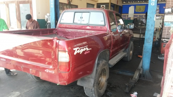 Toyota tiger 4x4 เครื่อง 5L พร้อมใช้รถไม่เคยทำสี ออกป้ายแดง Toyota tiger 4x4 เครื่อง 5L พร้อมใช้รถไม่เคยทำสี ออกป้ายแดง