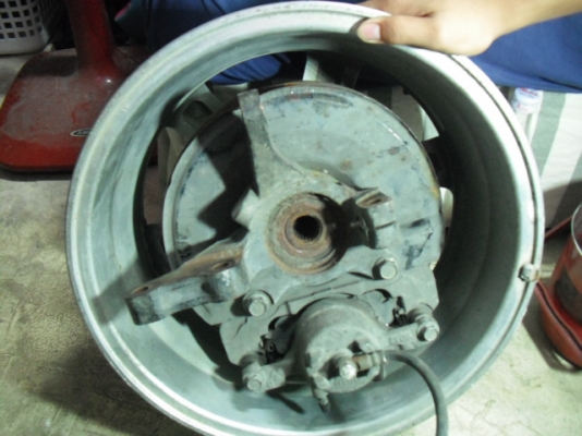 ขายดุมโตโยต้า1คู่ ขายดุมโตโยต้า1คู่