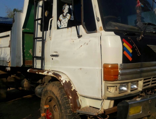 หกล้อ ฮีโน่ FE172EH 700 แอร์ พ.เวอร์ สโลส ช่วงล่างใหญ่ยาง900 สภาพพร้อมใช้งาน ทะเบียนพร้อมโอน ราคา355,000บ ถูกๆ ครับ หกล้อ ฮีโน่ FE172EH 700 แอร์ พ.เวอร์ สโลส ช่วงล่างใหญ่ยาง900 สภาพพร้อมใช้งาน ทะเบียนพร้อมโอน ราคา355,000บ ถูกๆ ครับ