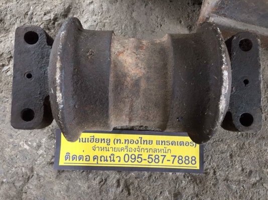 โรลเลอร์ KOBELCO SK 200-3 ของเก่า ราคา 2,000 บาท ราคาคุยได้ โรลเลอร์ KOBELCO SK 200-3 ของเก่า ราคา 2,000 บาท ราคาคุยได้