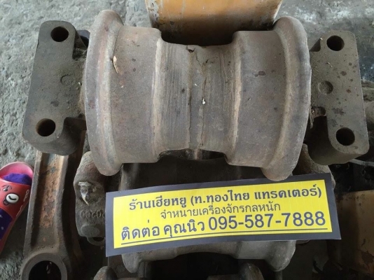 โรลเลอร์ KOBELCO SK200-1-2 ของเก่า ราคา 2,000 บาท ราคาคุยได้