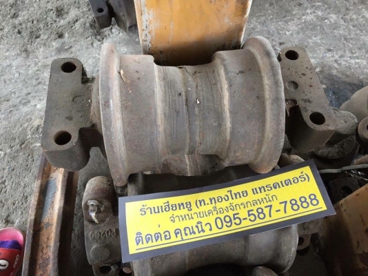 โรลเลอร์ KOBELCO SK200-1-2 ของเก่า ราคา 2,000 บาท ราคาคุยได้