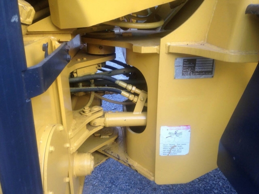 รถตัก Komatsu. WA180.  รถสวย สภาพดี...เอกสารอินวอยล์