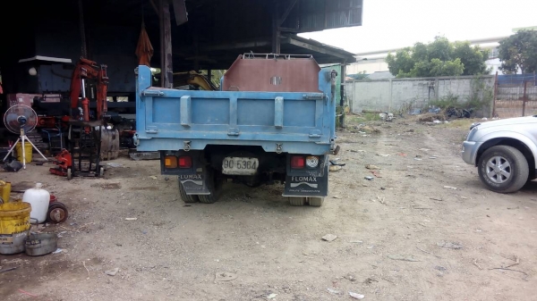 ขาย NPR รถห้างแท้