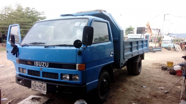 ขาย NPR รถห้างแท้ ขาย NPR รถห้างแท้