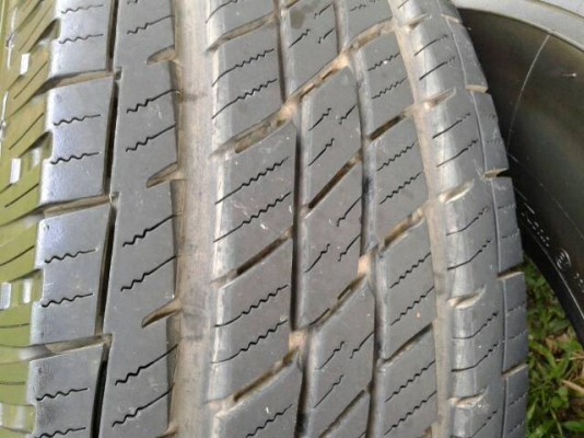 ขายยาง toyo 265/70/16 h/t Japan