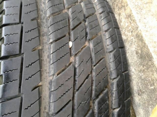 ขายยาง toyo 265/70/16 h/t Japan