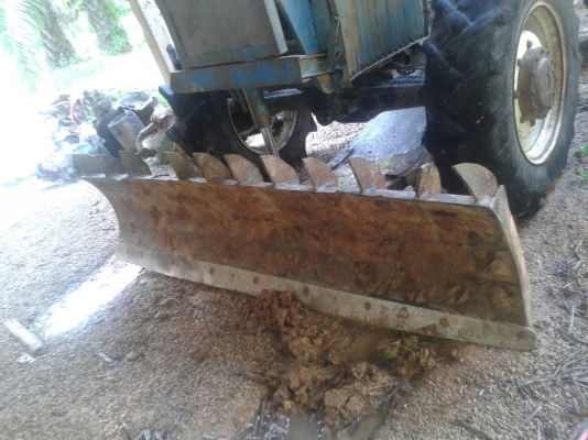 ขายใบดัน   ไคเฮงหลี8ฟุต     ใส่รถ2เพลา0810076640