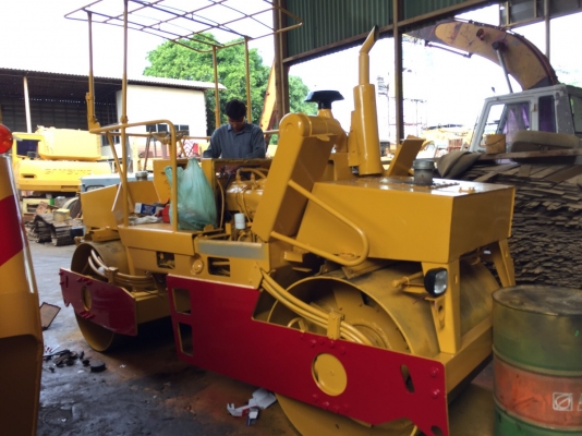 ขายด่วนรถบด2ล้อเหล็กสั่นหน้าสั่นหลังขนาด7ตัน DYNAPAC CC21พร้อมใช้งาน เล่มทะเบียน