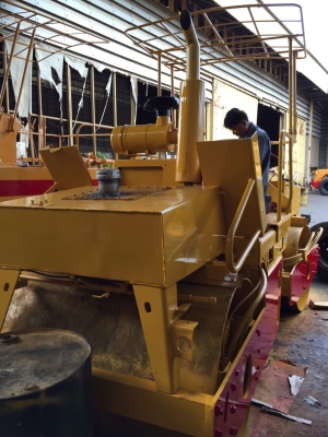 ขายด่วนรถบด2ล้อเหล็กสั่นหน้าสั่นหลังขนาด7ตัน DYNAPAC CC21พร้อมใช้งาน เล่มทะเบียน