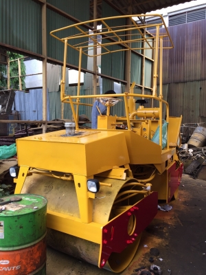 ขายด่วนรถบด2ล้อเหล็กสั่นหน้าสั่นหลังขนาด7ตัน DYNAPAC CC21พร้อมใช้งาน เล่มทะเบียน