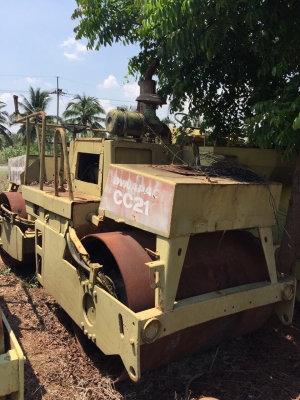 ขายด่วนรถบด2ล้อเหล็กสั่นหน้าสั่นหลังขนาด7ตัน DYNAPAC CC21พร้อมใช้งาน เล่มทะเบียน