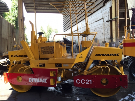 ขายด่วนรถบด2ล้อเหล็กสั่นหน้าสั่นหลังขนาด7ตัน DYNAPAC CC21พร้อมใช้งาน เล่มทะเบียน