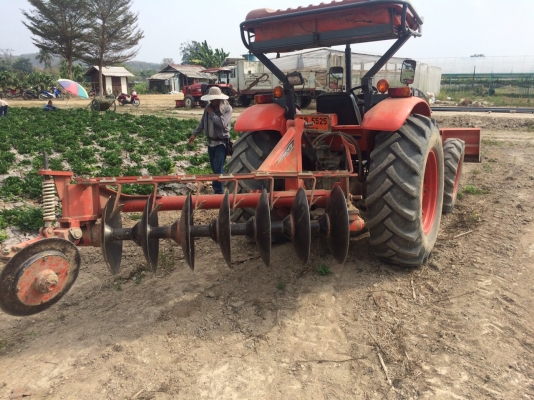 รถไถคูโบต้าM6040สวยๆ