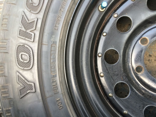 กะทะล้อขอบ 16" สวยๆพร้อมยาง285/75R16 yokohama Geolandar M/T ปี(1311) (japan) ขาย10,500สนใจโทร 062-121-9299/088-022-3848 กะทะล้อขอบ 16" สวยๆพร้อมยาง285/75R16 yokohama Geolandar M/T ปี(1311) (japan) ขาย10,500สนใจโทร 062-121-9299/088-022-3848