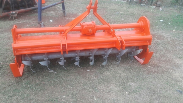 ขายโรตารี่ตราช้าง 1.60ใส่รถไถ  30-36แรง