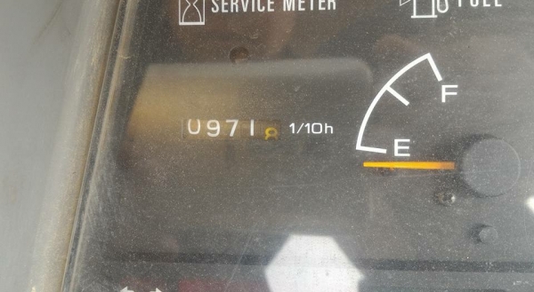 KOMATSU WA100-3 นำเข้าจากญี่ปุ่น 090-986-2521 อ๊อบ KOMATSU WA100-3 นำเข้าจากญี่ปุ่น 090-986-2521 อ๊อบ