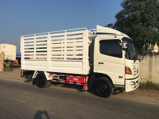 ขายรถ 6 ล้อ ฮีโน่ เมก้า 175 ยาว 4.3 ม. ปี 54 สภาพสวยจัด จัดแนนท์ได้ครับ สนใจติดต่อได้ที่ 081-9420141 , 081-5715326 ขายรถ 6 ล้อ ฮีโน่ เมก้า 175 ยาว 4.3 ม. ปี 54 สภาพสวยจัด จัดแนนท์ได้ครับ สนใจติดต่อได้ที่ 081-9420141 , 081-5715326