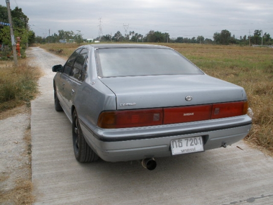 Nissan CEFIRO A31 12V