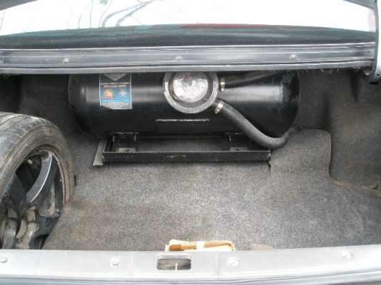 Nissan CEFIRO A31 12V