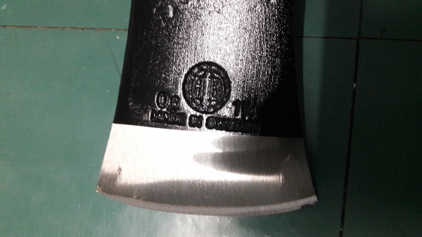 ขายหัวขวานตราเสือสวีเดน 1 1/4 MADE IN SWEDEN.