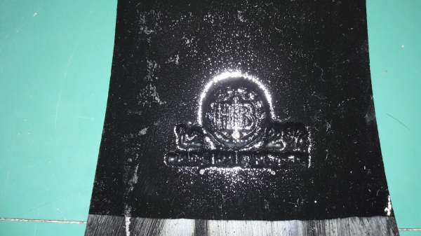 ขายหัวขวาน HULT'S CELEBRATED AXES. MADE IN SWEDEN. ขายหัวขวาน HULT'S CELEBRATED AXES. MADE IN SWEDEN.