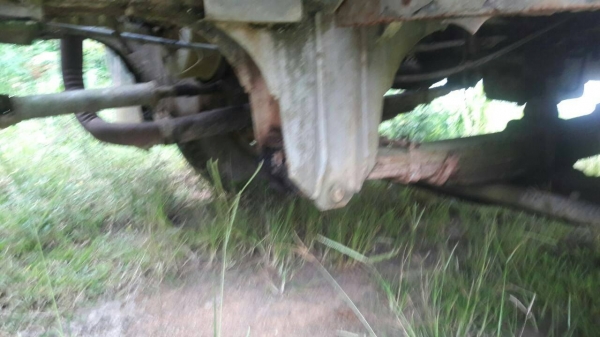 ขายรถเครน KATO 6 ล้อ 11 ตัน เอกสารเล่มทะเบียน ราคา 750000