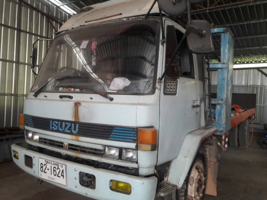 ขายรถบรรทุก 6 ล้อรั้วใหญ่ ISUZU ROCKY 165 แรงม้ารถประกอบ กระบะยาว 7.20 เมตร ราคา 350000